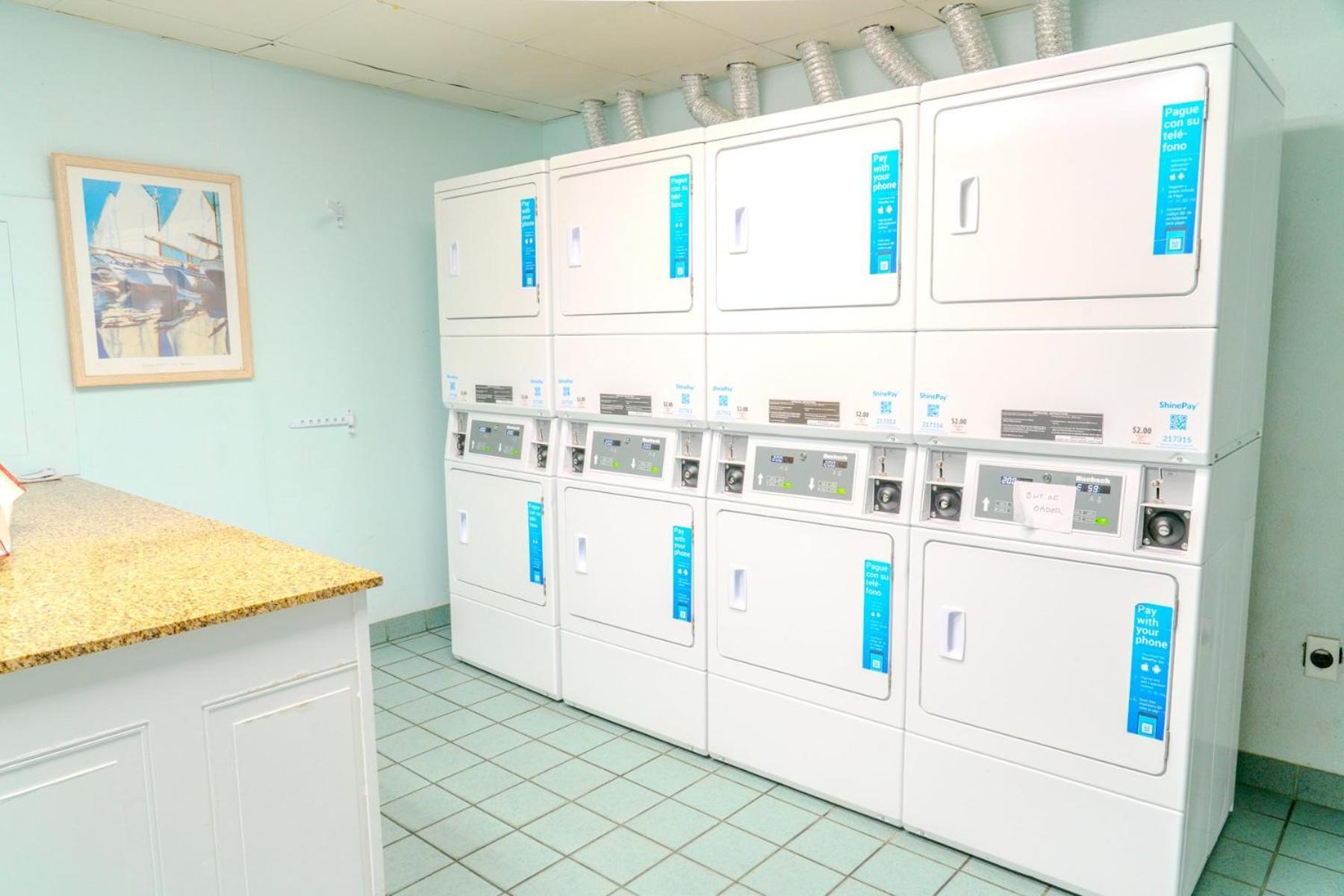 Beach Colony Ocean View Condo - 2 Bedroom, 2 Bath - Perfect For 8! 미를 비치 외부 사진